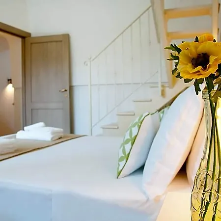 Bed & Breakfast Lamie Di Olimpia 4*